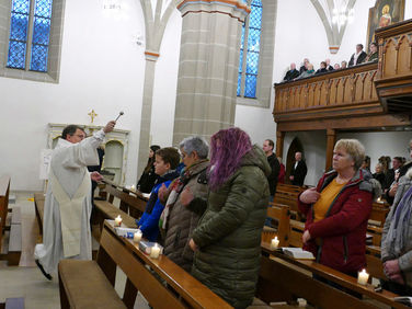 Lumen Christi - Auferstehungsmesse in St. Crescentius (Foto: Karl-Franz Thiede)